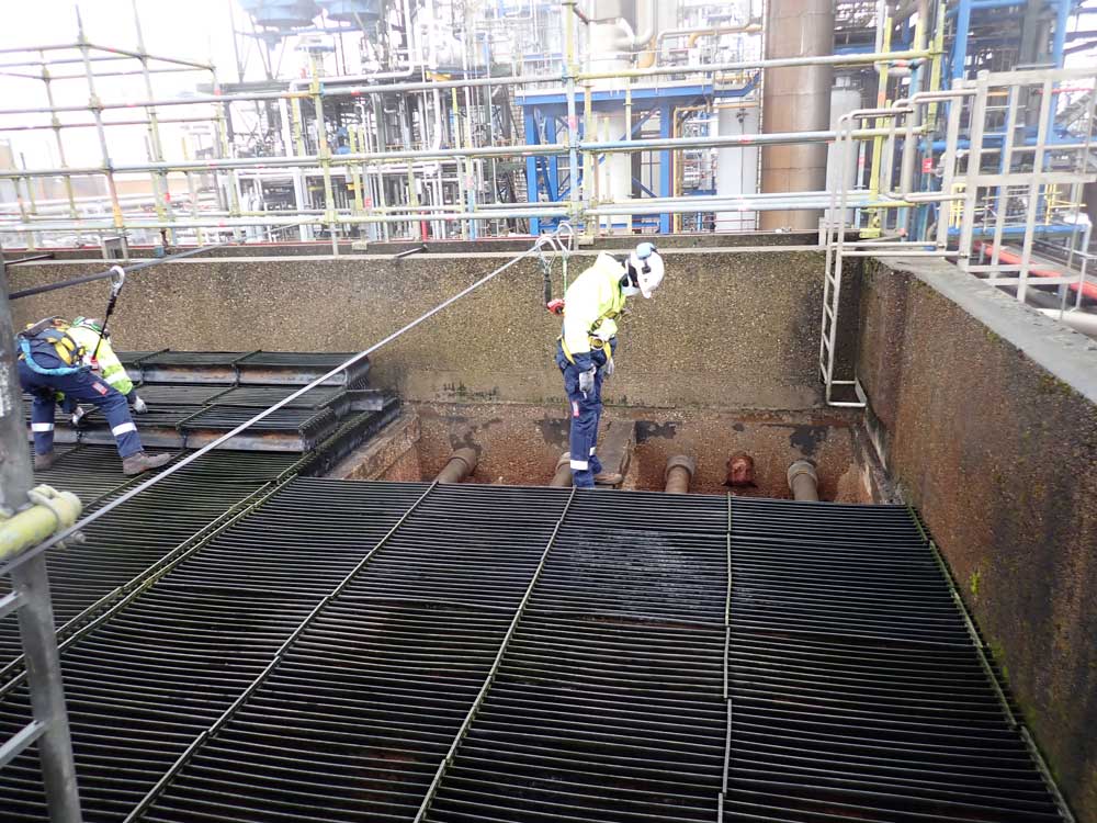 Asbestos cooling tower material